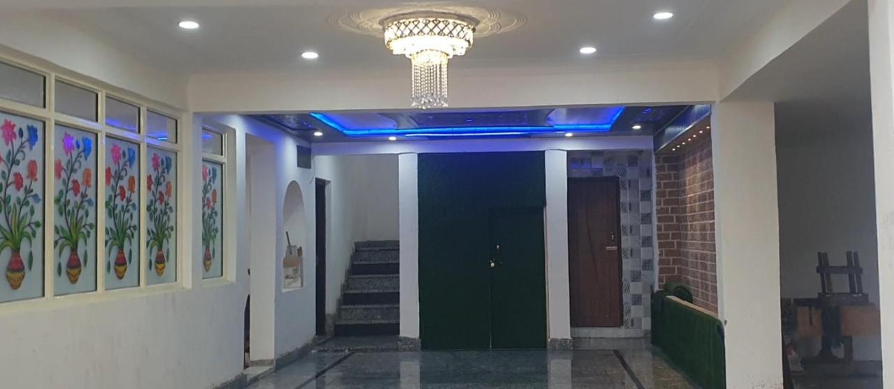 Hotel Resonance Exotic Srinagar  Exterior photo